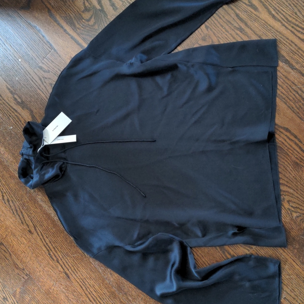 NWT Vince 100% Silk blouse